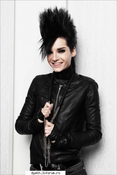 Bill Kaulitz~PoZe - ♥O mIe De CuLoRi Pe CeR ♥ - Pozee
